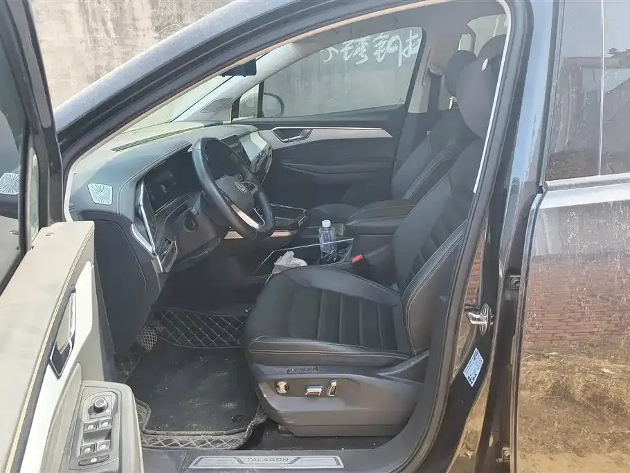 Volkswagen Talagon 2023 из CN, фото 7