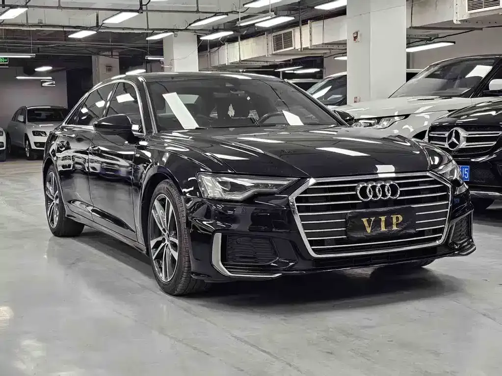 Audi A6L — фото 5