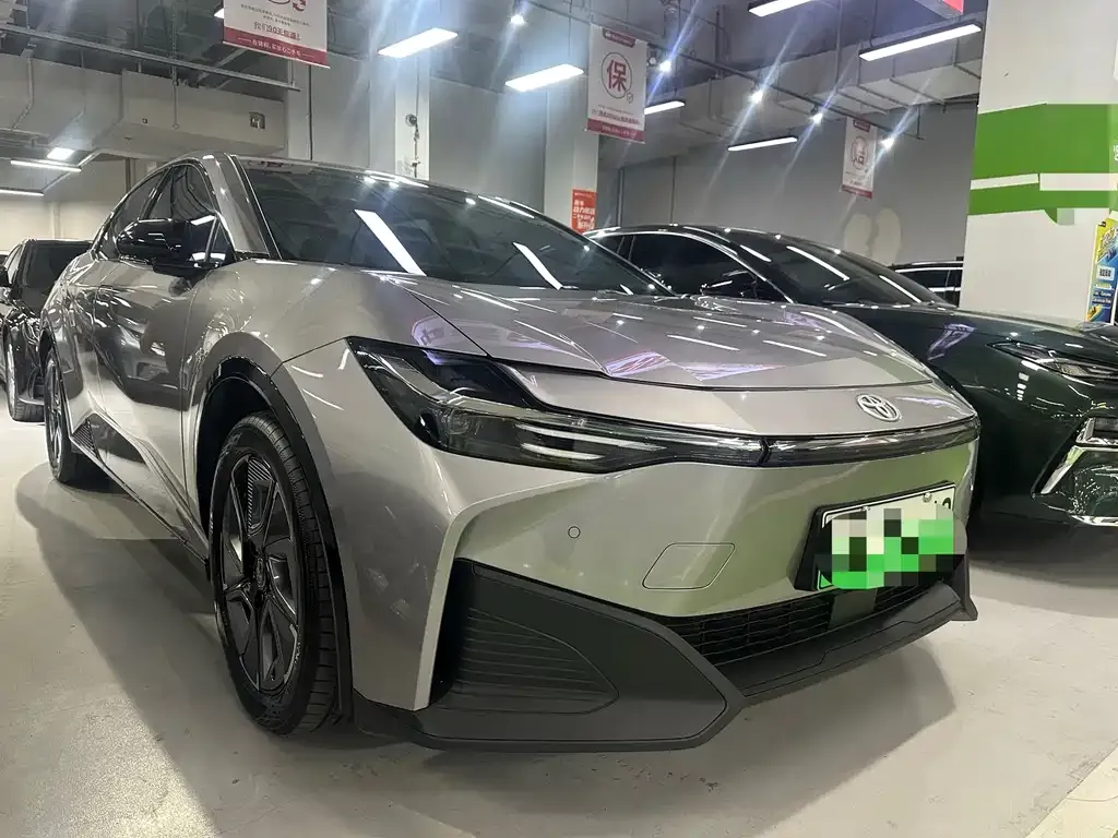 Toyota bZ3 2025 из CN, фото 9