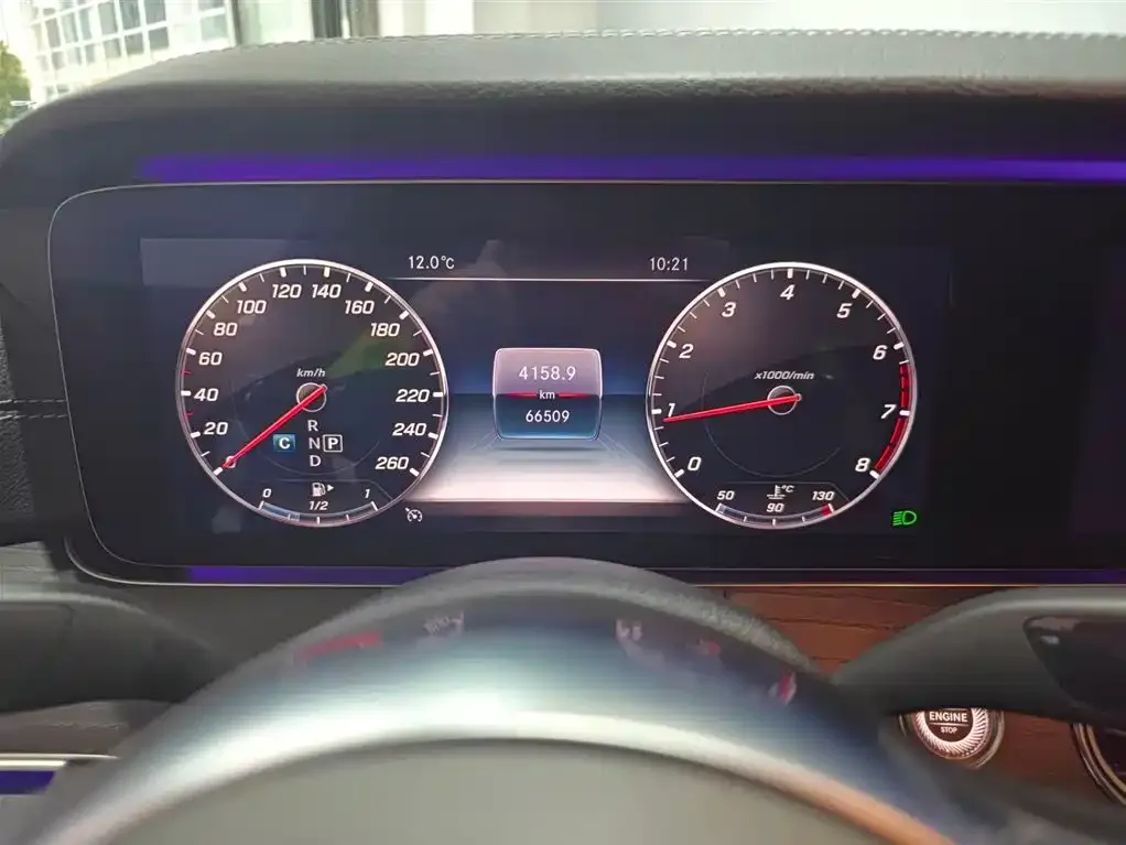 Mercedes-Benz E-Class 2022 из CN, фото 2
