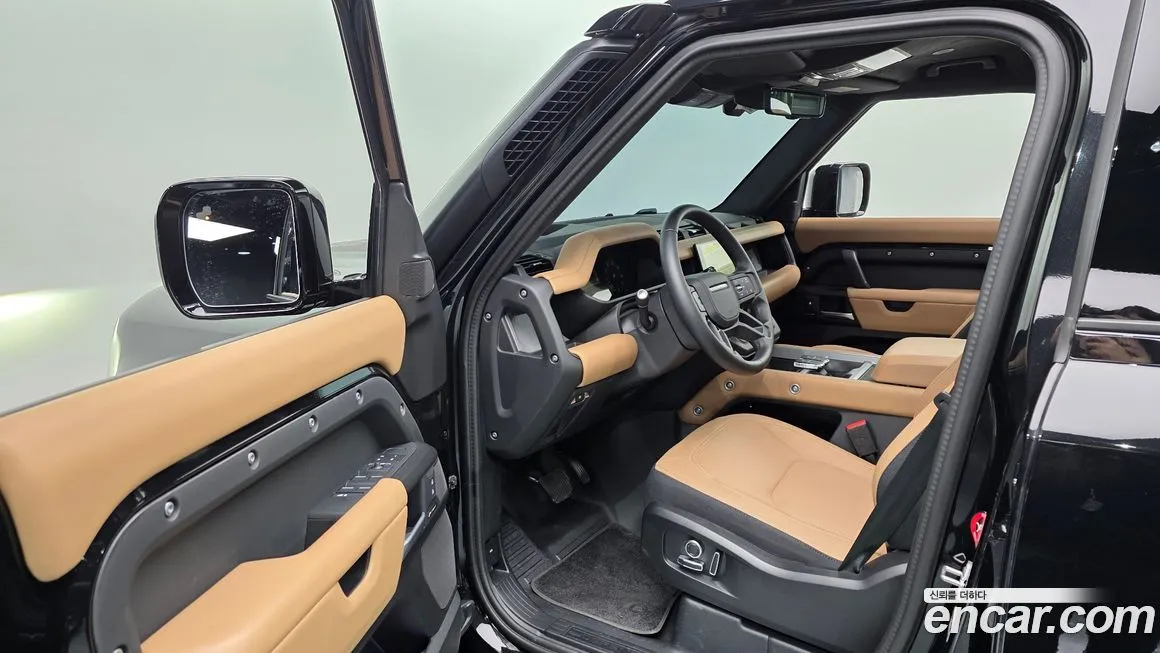 Land Rover Defender 2025 из KR, фото 9