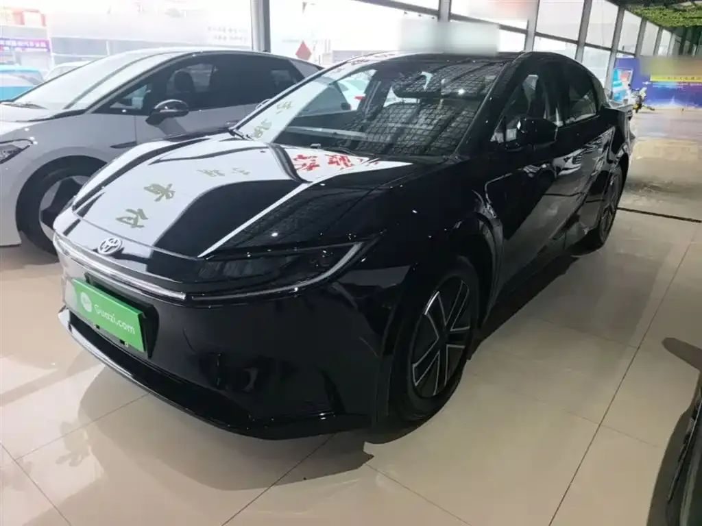 Toyota bZ5