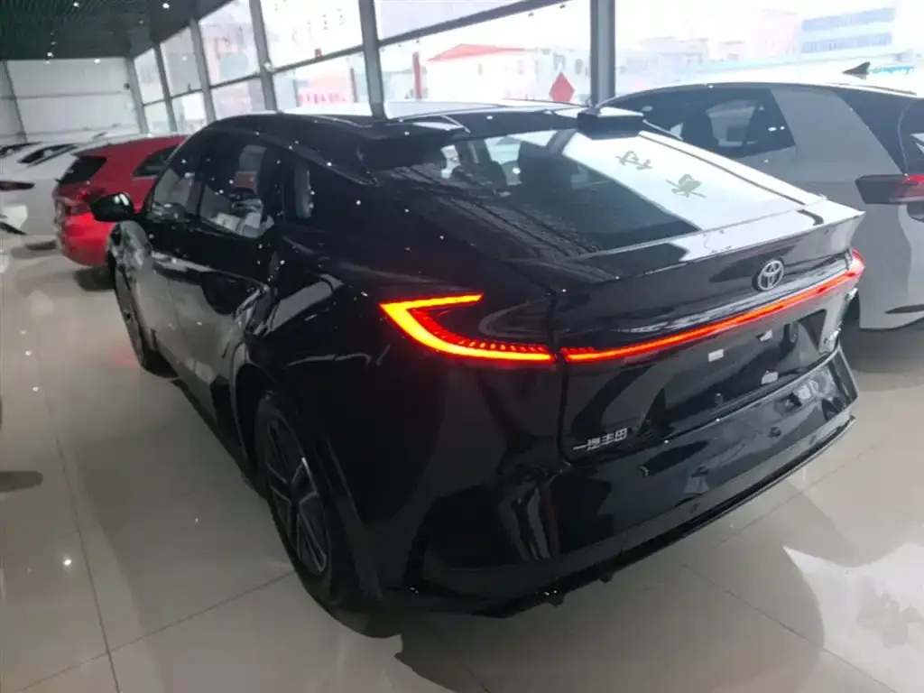 Toyota bZ5 2026 из CN, фото 3