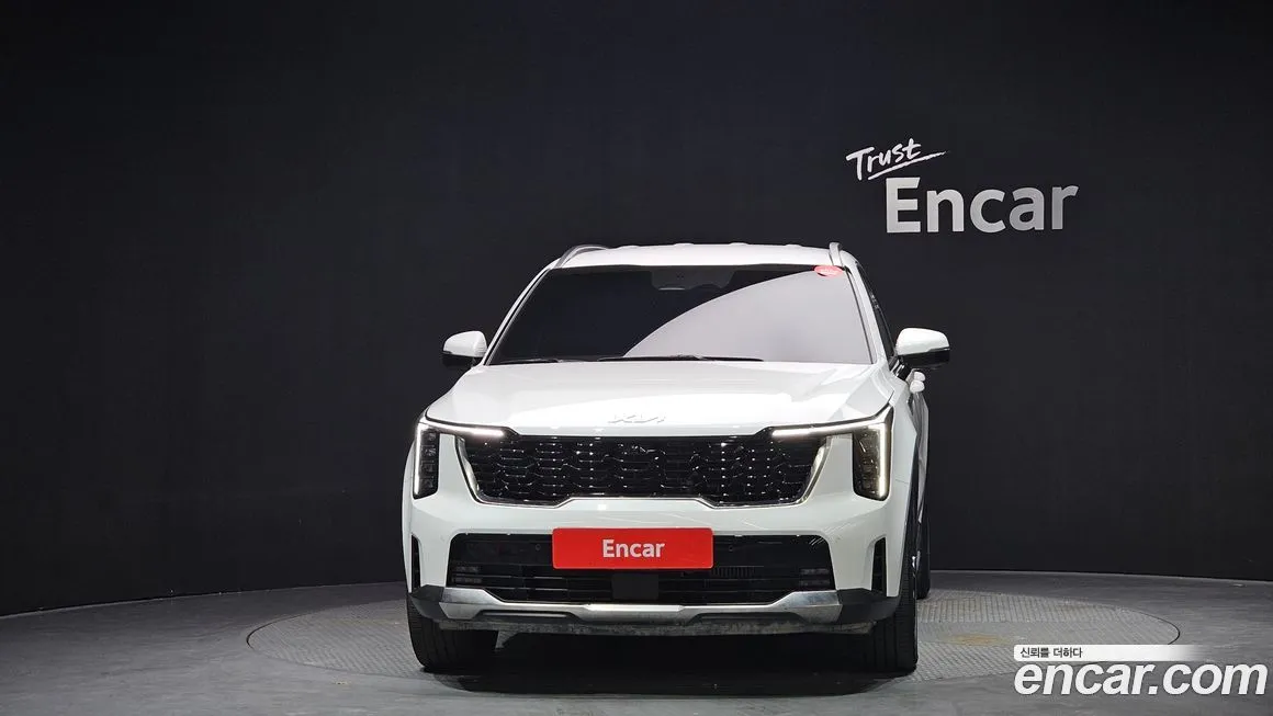 Kia Sorento — фото 5