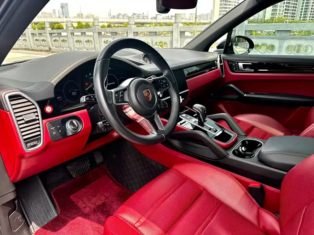 Porsche Cayenne Hybrid 2021 из CN, фото 7