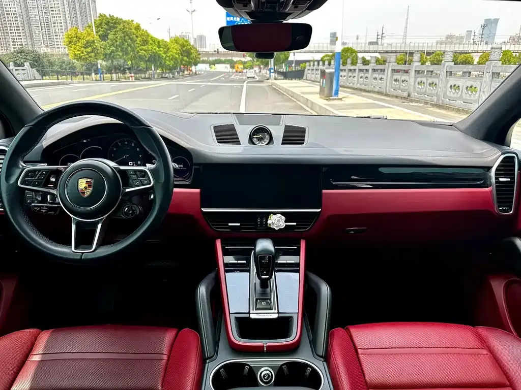 Porsche Cayenne Hybrid 2021 из CN, фото 10