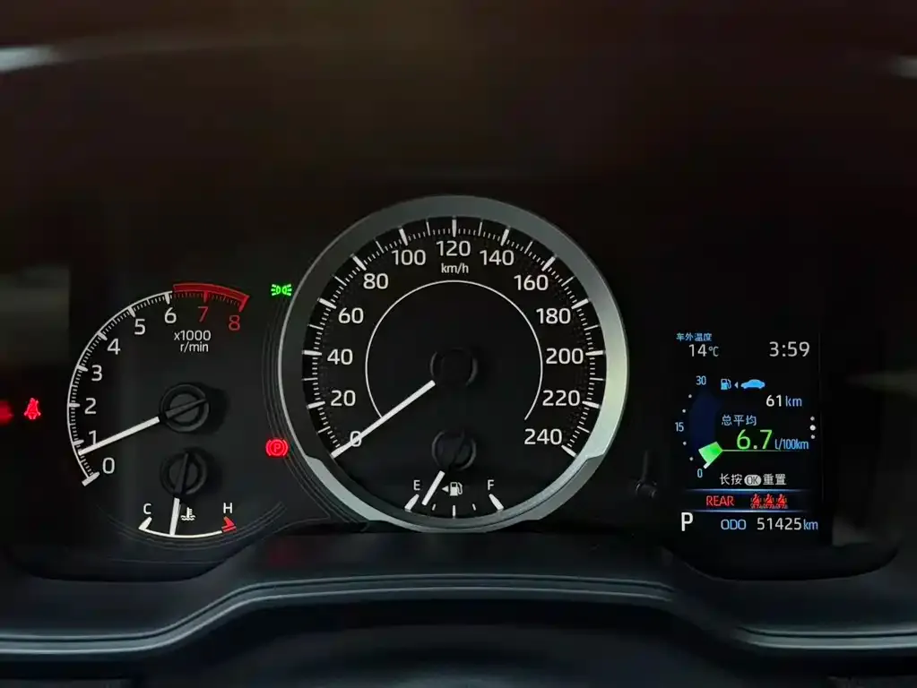Toyota Corolla 2022 из CN, фото 2