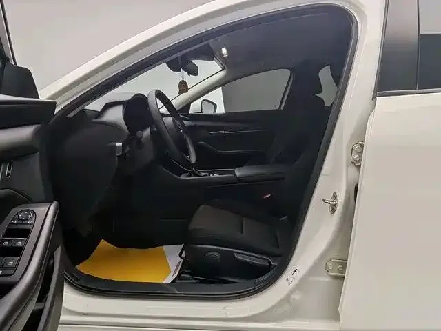 Mazda 3 Axela 2022 из CN, фото 7