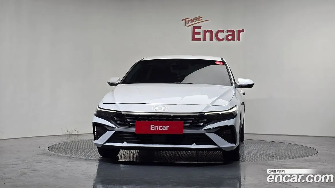 Hyundai AVANTE — фото 2