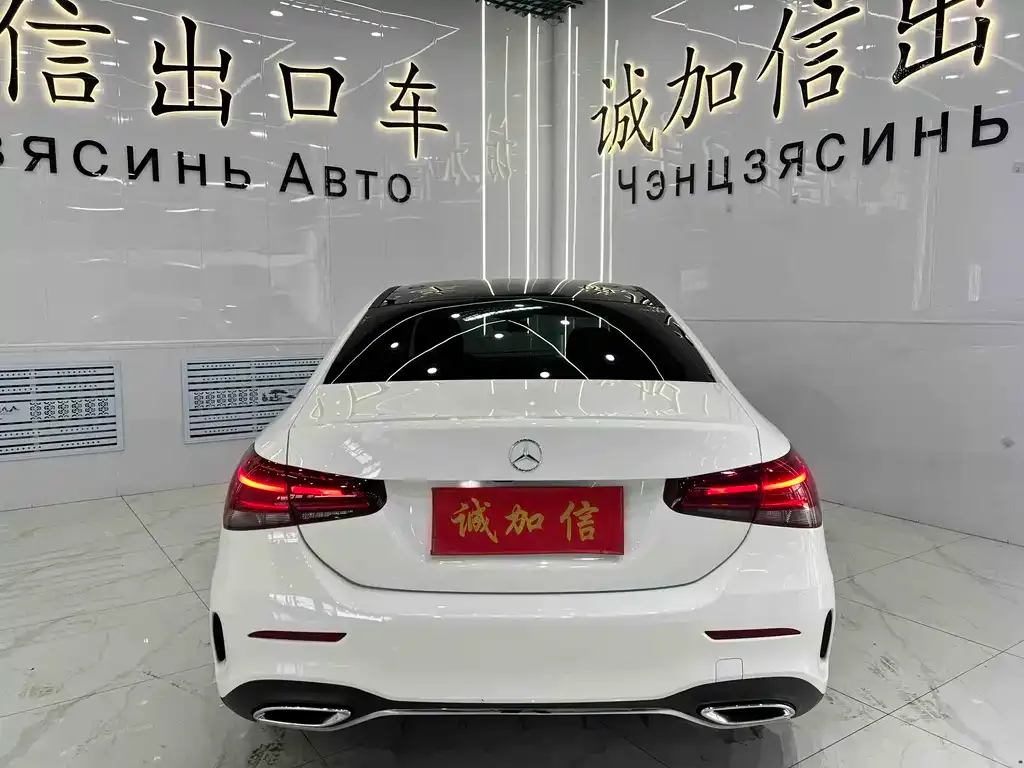 Mercedes-Benz A-Class — фото 10