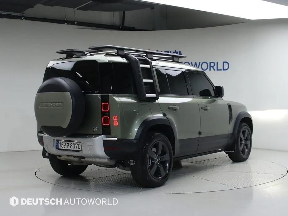 Land Rover Defender — фото 10