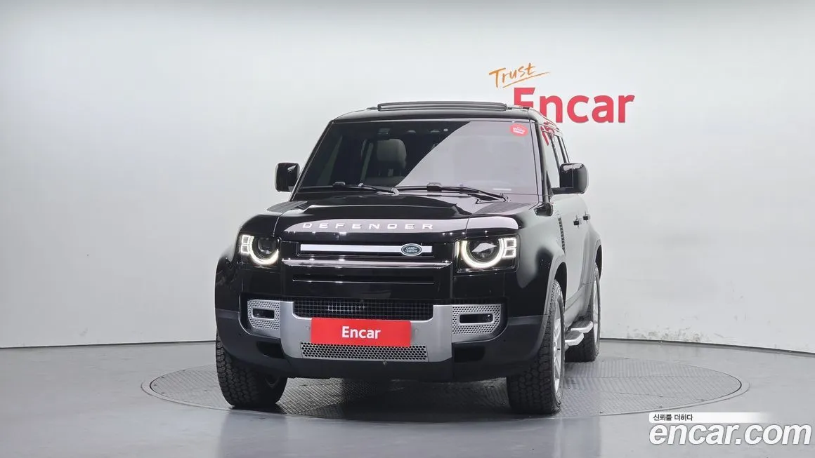 Land Rover Defender 2022 из KR, фото 2