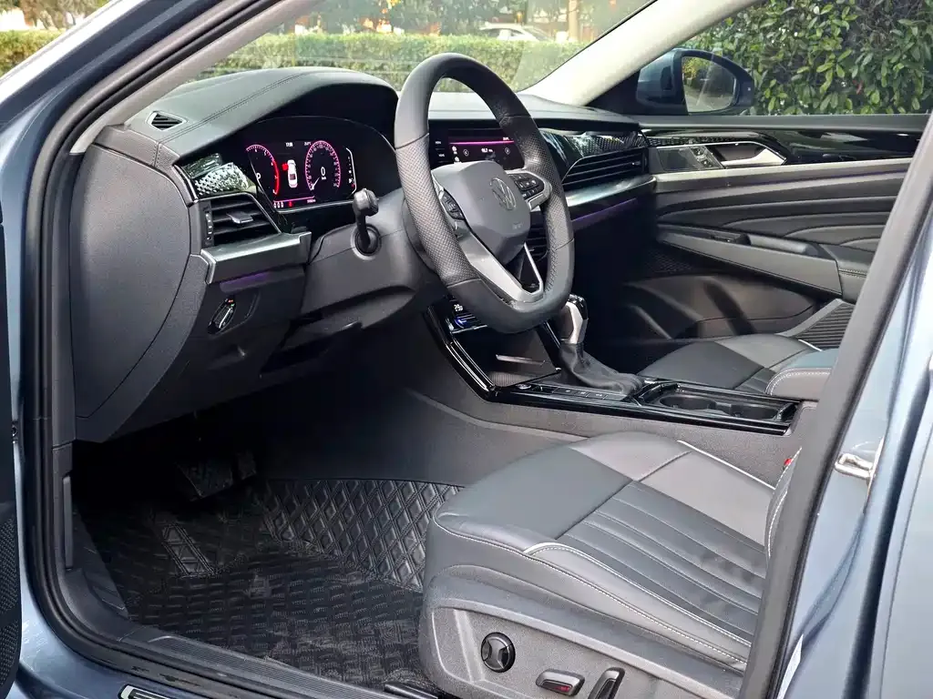 Volkswagen Passat — фото 7