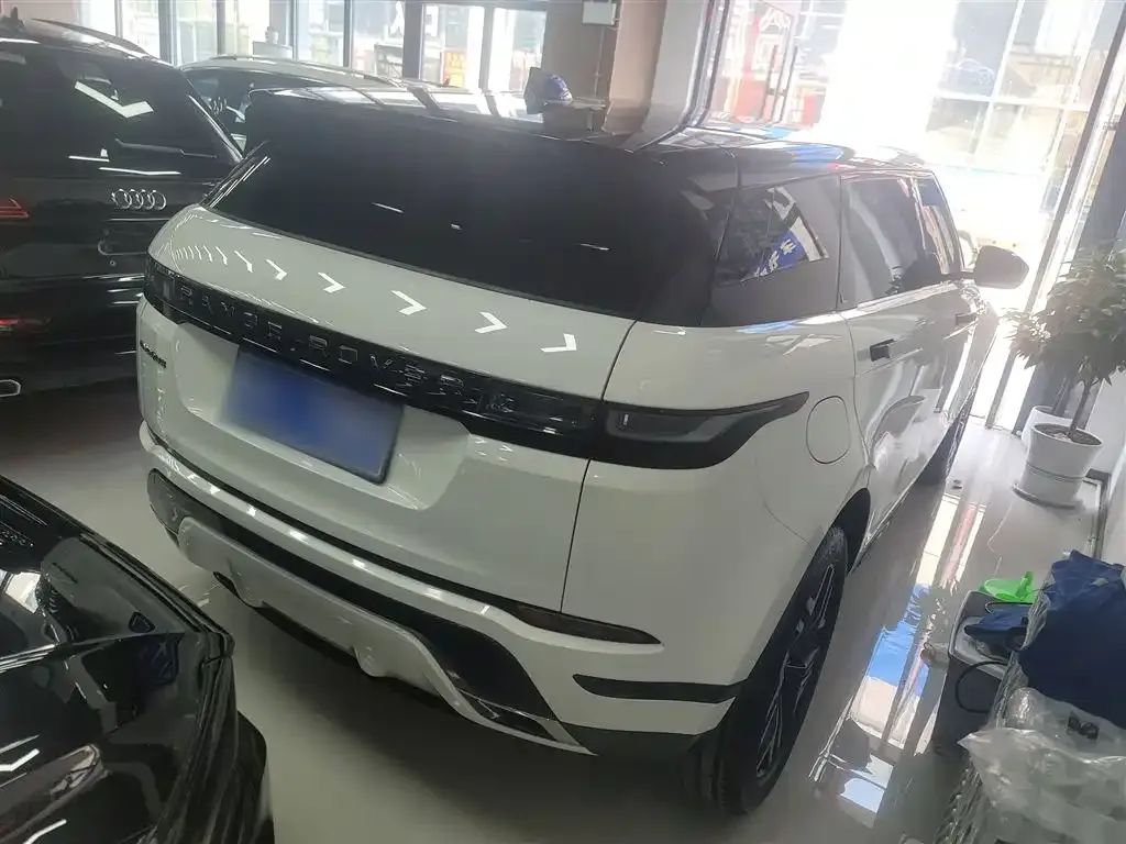 Land Rover Evoque 2022 из CN, фото 5
