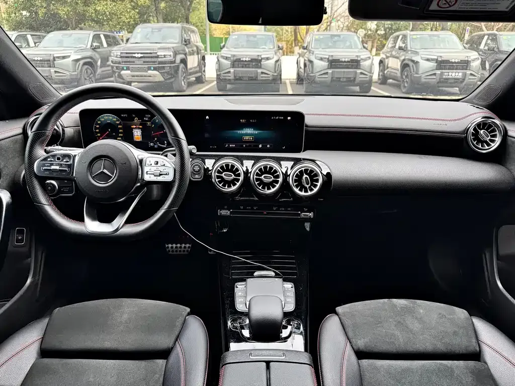 Mercedes-Benz CLA (Import) — фото 10