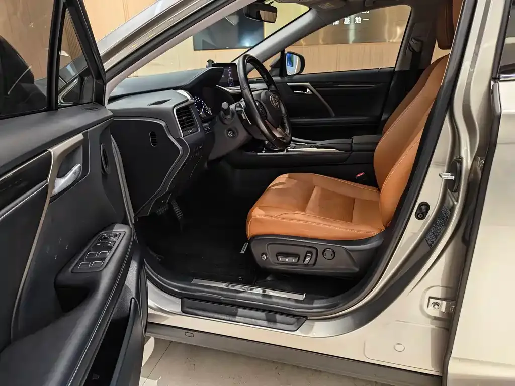 Lexus RX 2021 из CN, фото 3