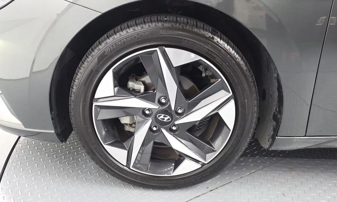 Hyundai AVANTE — фото 2