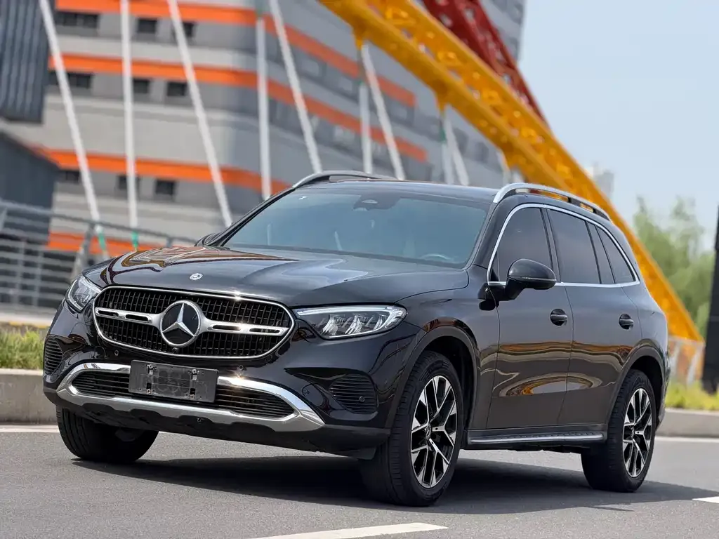 Mercedes-Benz GLC — фото 1