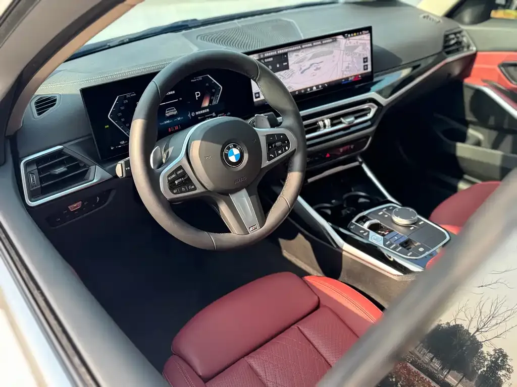 BMW 3 Series 2024 из CN, фото 6