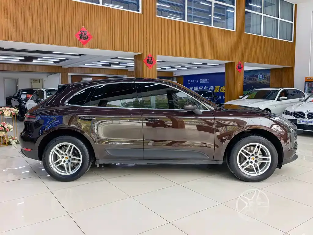 Porsche Macan 2021 из CN, фото 10