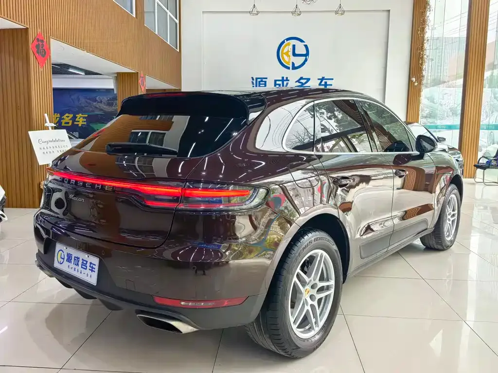 Porsche Macan 2021 из CN, фото 3