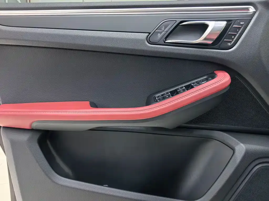 Porsche Macan 2021 из CN, фото 6