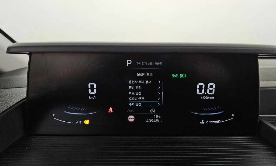 Hyundai Staria — фото 3