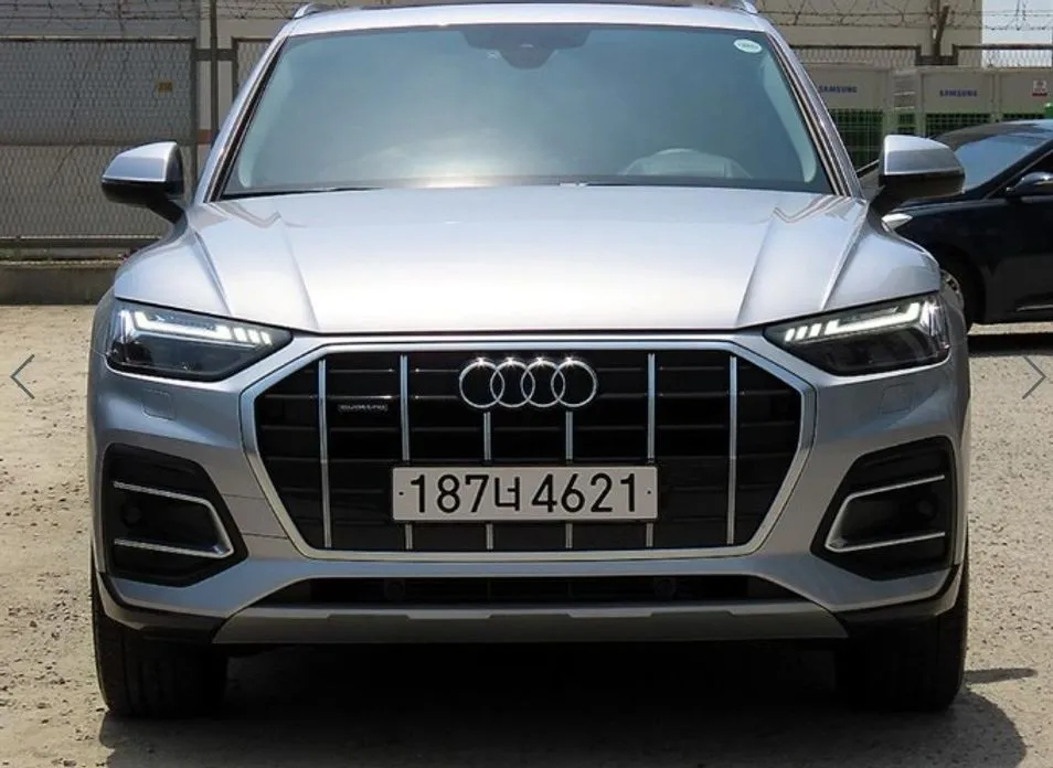 Audi Q5 — фото 1
