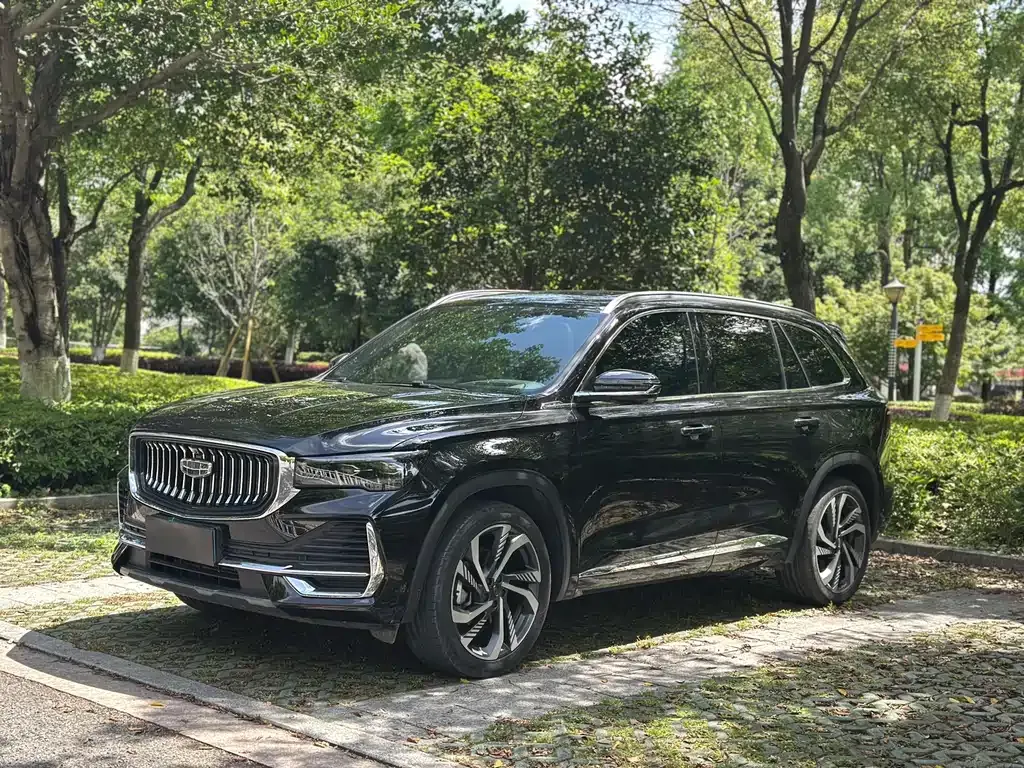 Geely Xingyue L — фото 1