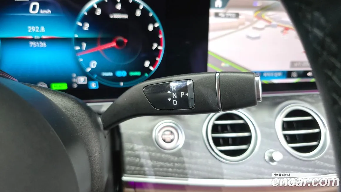 Mercedes-Benz E-Class 2022 из KR, фото 4