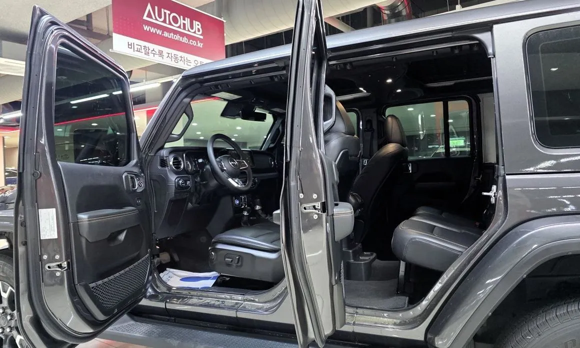 Jeep Wrangler 2025 из KR, фото 3