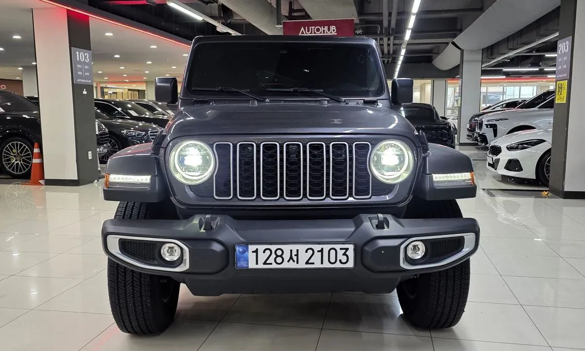 Jeep Wrangler 2025 из KR, фото 8