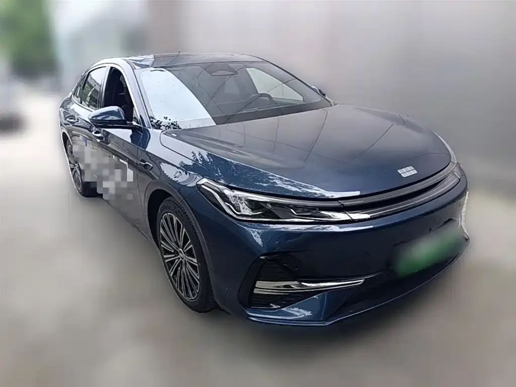 Geely Galaxy A7 — фото 10
