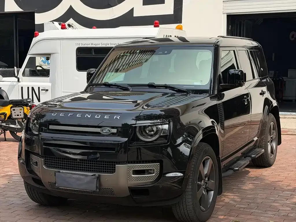 Land Rover Defender — фото 2