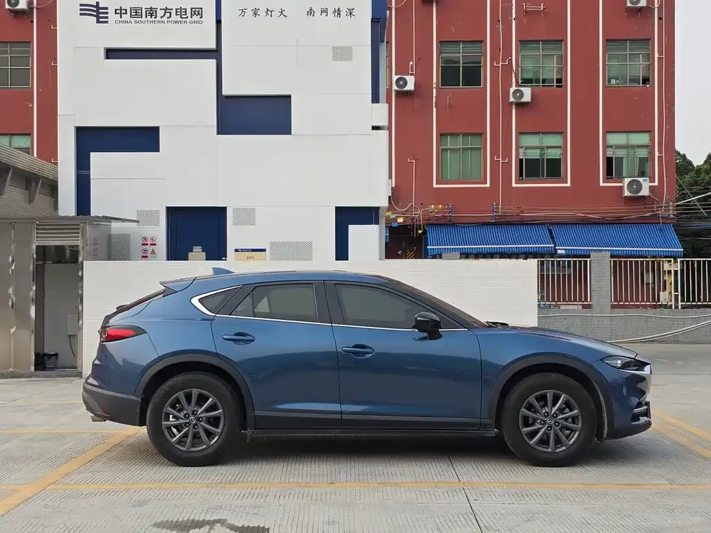 Mazda CX-4 — фото 4