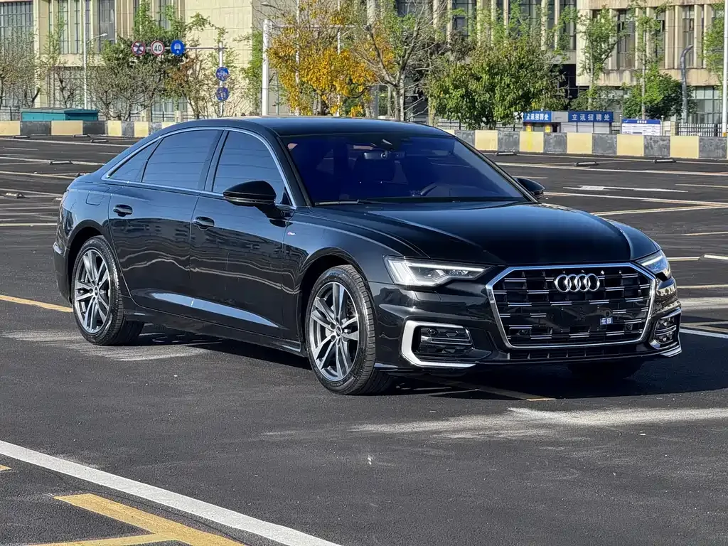Audi A6L — фото 7