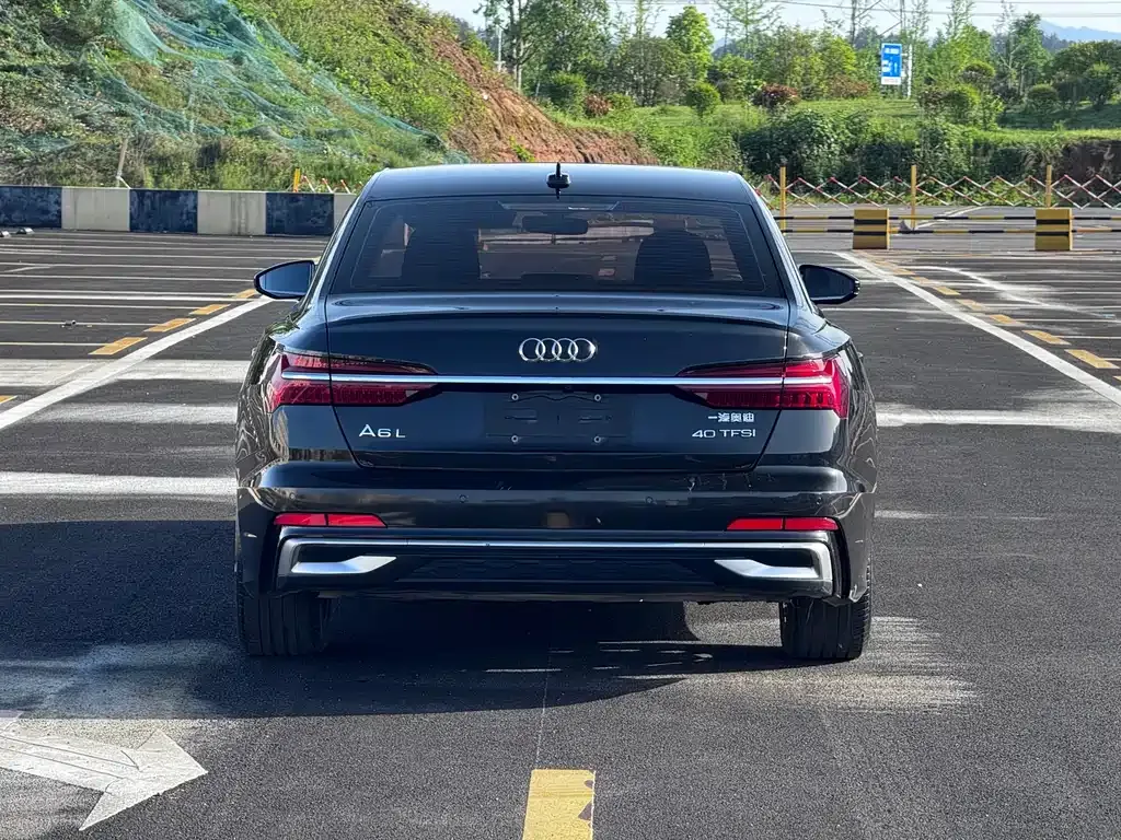 Audi A6L — фото 6