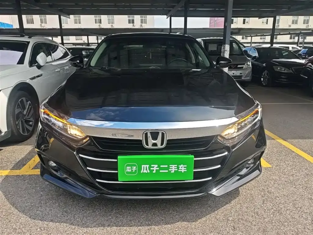 Honda Accord — фото 6
