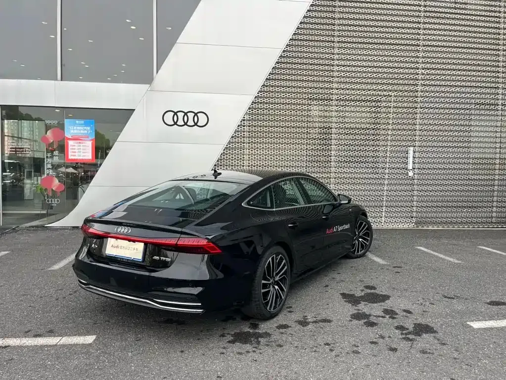 Audi A7 — фото 10