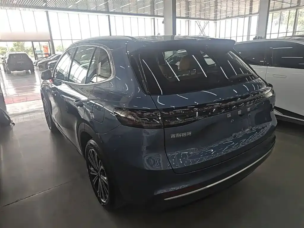 Geely Galaxy Xingjian 7 — фото 9