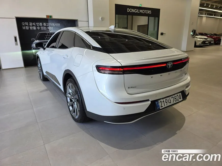 Toyota Crown 2025 из KR, фото 7