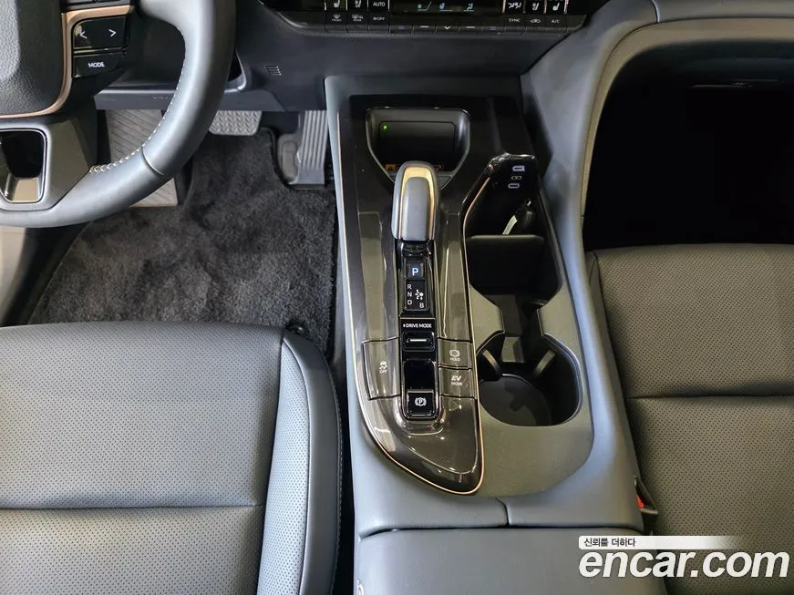 Toyota Crown 2025 из KR, фото 10