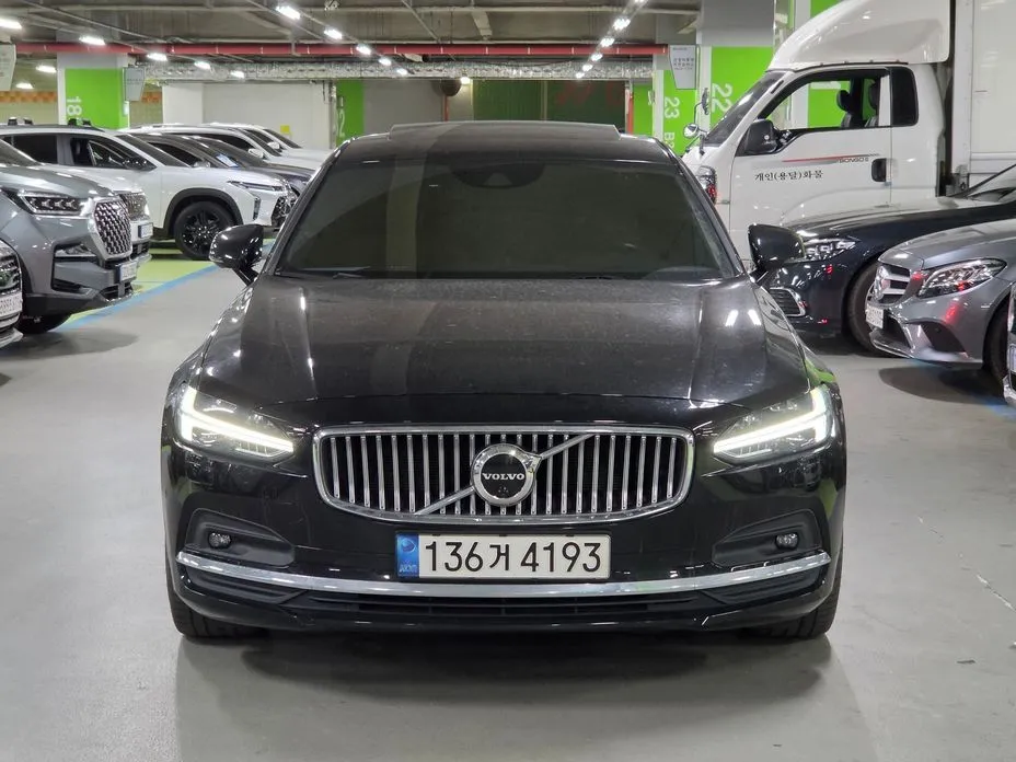 Volvo S90 — фото 10
