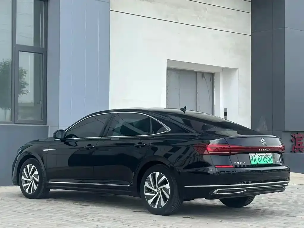 Volkswagen 帕萨特插电混动 — фото 6