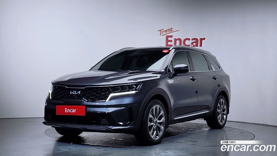 Kia Sorento — фото 1