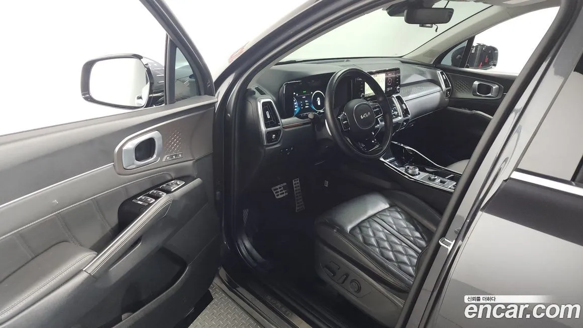 Kia Sorento — фото 5