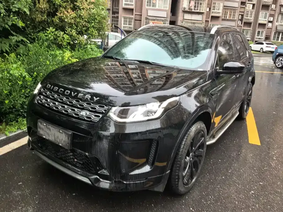 Land Rover Discovery Sport — фото 1