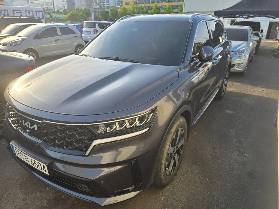 Kia Sorento — фото 1
