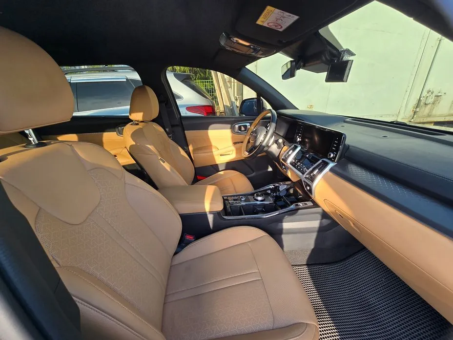 Kia Sorento — фото 4