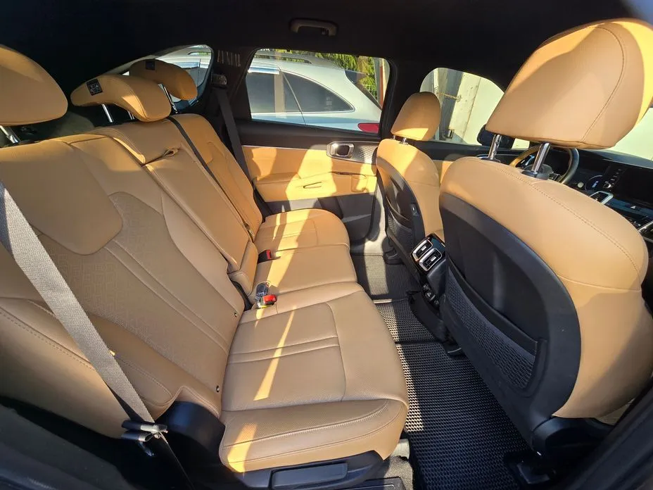 Kia Sorento — фото 3